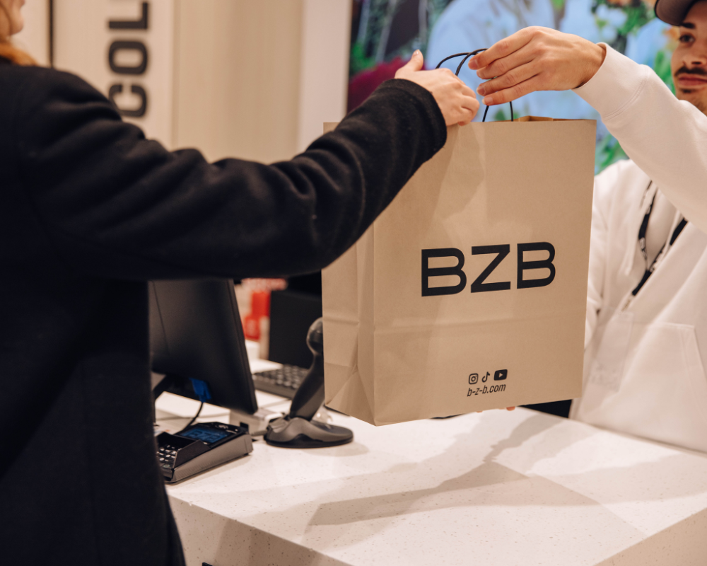 Vendeur BZB l'Autre Faubourg Cholet