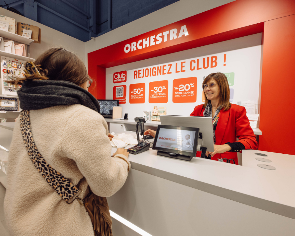 Vendeuse Orchestra L'Autre Faubourg CHOLET