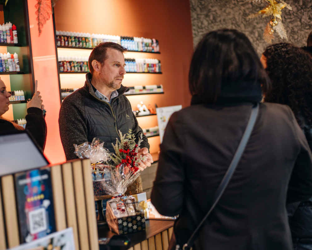 Vendeur Yes Store L'Autre Faubourg CHOLET